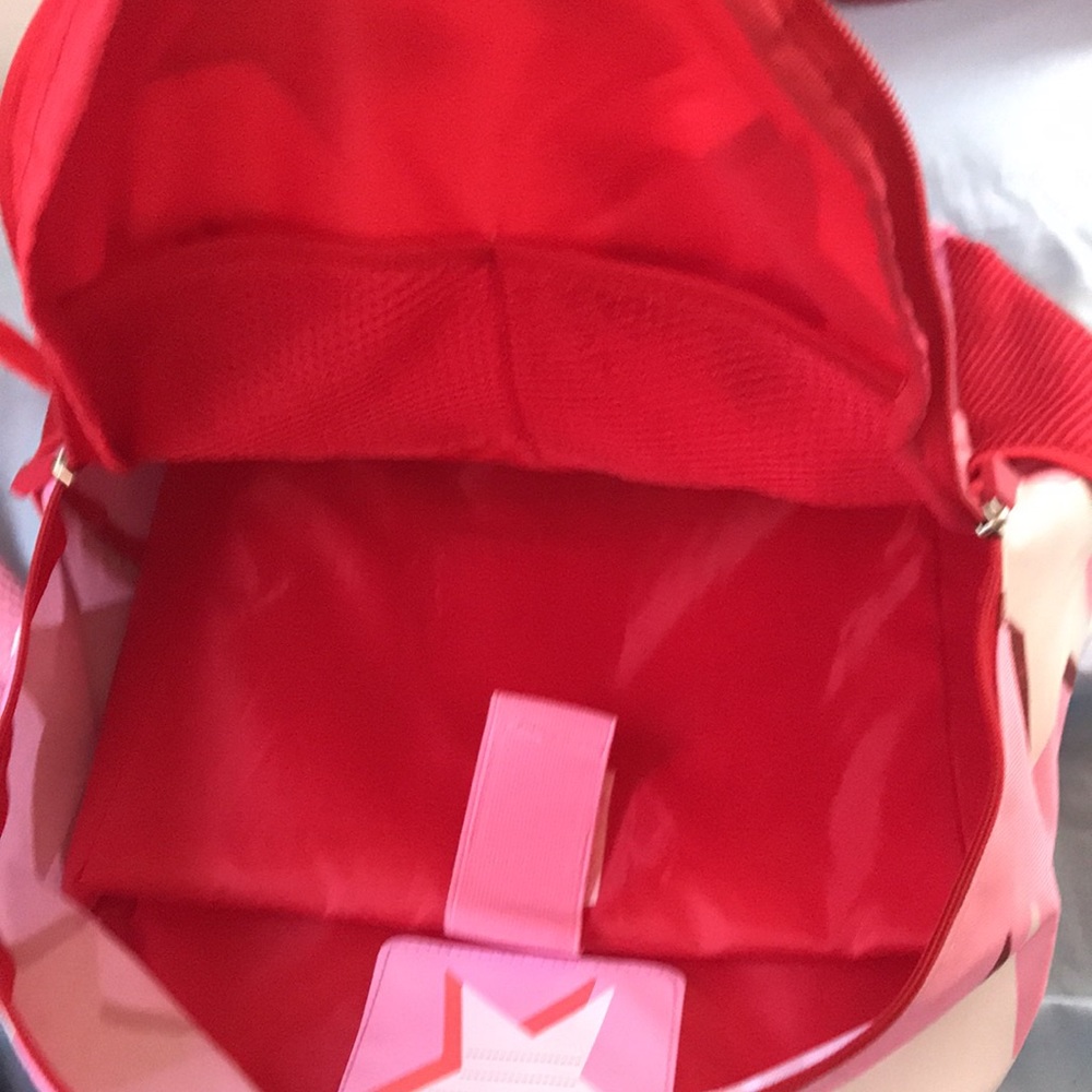 Backpack & Matching Lunch Bag Set - Picture 4 of 12